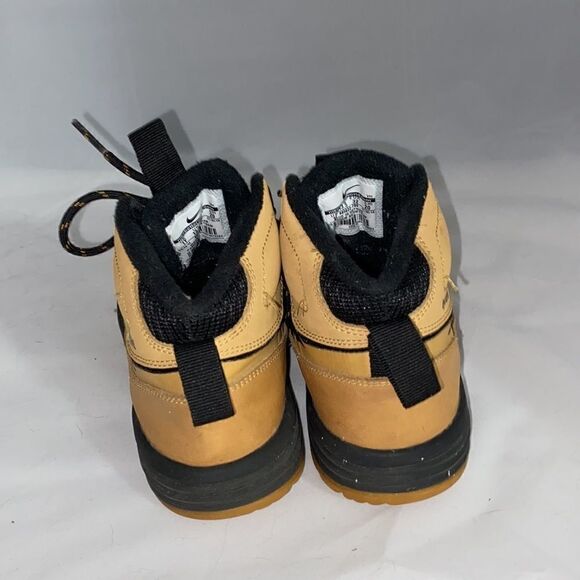 Nike Fusion Hills  - Picture 4 of 8